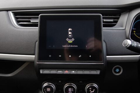 Renault Zoe I ICONIC 28