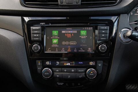 Nissan Qashqai DIG-T N-TEC DCT 22