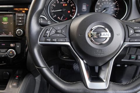 Nissan Qashqai DIG-T N-TEC DCT 19
