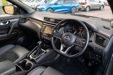 Nissan Qashqai DIG-T N-TEC DCT