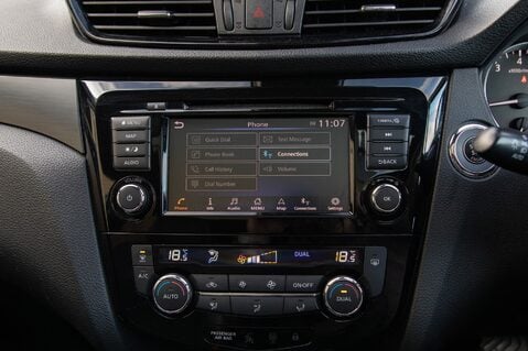 Nissan Qashqai DIG-T N-TEC DCT 23