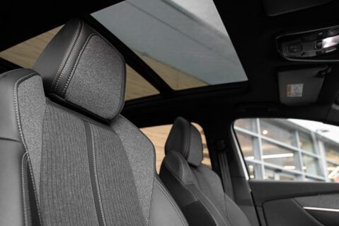 Peugeot 3008 PURETECH S/S GT LINE PREMIUM 32
