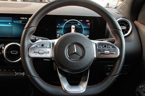 Mercedes-Benz GLA Class GLA 200 AMG LINE EXECUTIVE 22