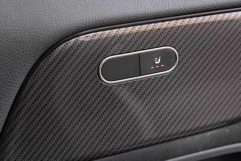 Mercedes-Benz GLA Class GLA 200 AMG LINE EXECUTIVE 15