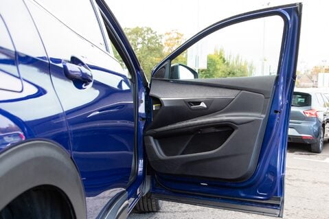Peugeot 3008 PURETECH S/S GT LINE PREMIUM 14