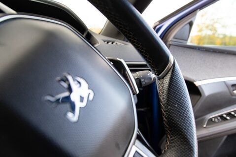 Peugeot 3008 PURETECH S/S GT LINE PREMIUM 18