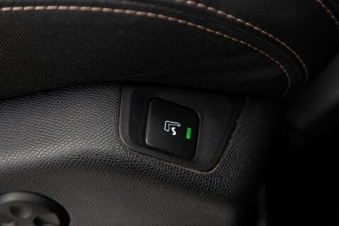 Peugeot 3008 PURETECH S/S GT LINE PREMIUM 31