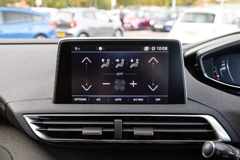 Peugeot 3008 PURETECH S/S GT LINE PREMIUM 23