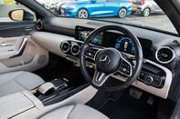 Mercedes-Benz A Class A 180 SPORT EXECUTIVE EDITION 4