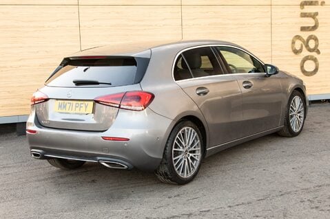 Mercedes-Benz A Class A 180 SPORT EXECUTIVE EDITION 2
