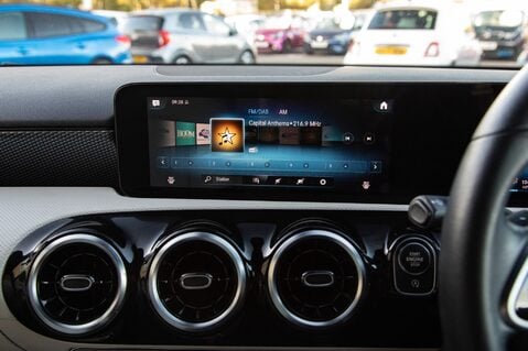 Mercedes-Benz A Class A 180 SPORT EXECUTIVE EDITION 26