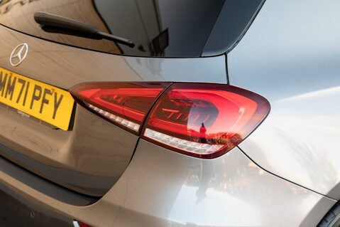 Mercedes-Benz A Class A 180 SPORT EXECUTIVE EDITION 9