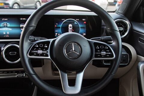 Mercedes-Benz A Class A 180 SPORT EXECUTIVE EDITION 22