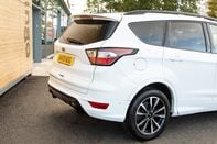 Ford Kuga ST-LINE TDCI 8