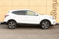 Nissan Qashqai DIG-T N-CONNECTA 12