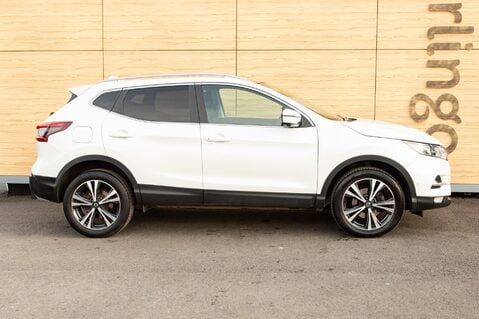 Nissan Qashqai DIG-T N-CONNECTA 12
