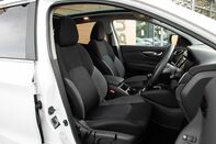 Nissan Qashqai DIG-T N-CONNECTA 31