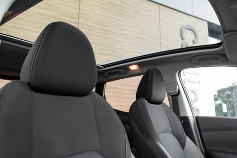 Nissan Qashqai DIG-T N-CONNECTA 32