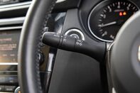 Nissan Qashqai DIG-T N-CONNECTA 17