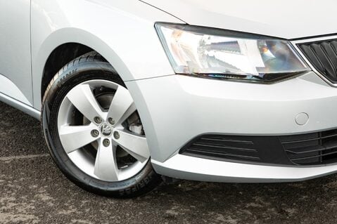 Skoda Fabia SE MPI 11