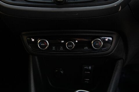 Vauxhall Crossland ULTIMATE 33