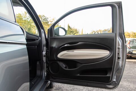 Fiat 500e LA PRIMA 14