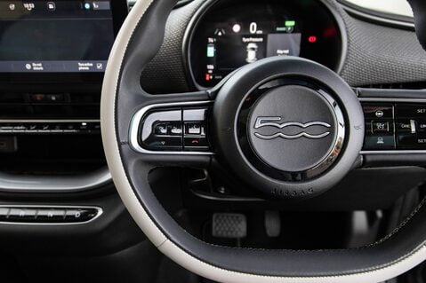 Fiat 500e LA PRIMA 19