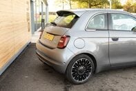 Fiat 500e LA PRIMA 8