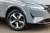 Nissan Qashqai DIG-T N-CONNECTA MHEV 10