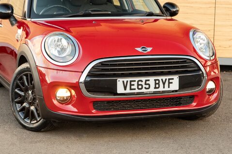 Mini Hatch COOPER 10