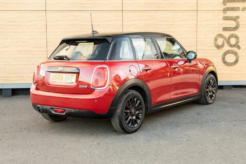 Mini Hatch COOPER 2
