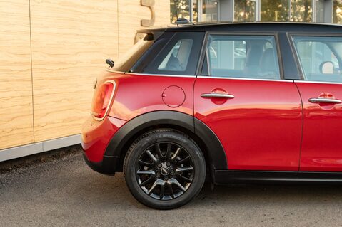 Mini Hatch COOPER 7