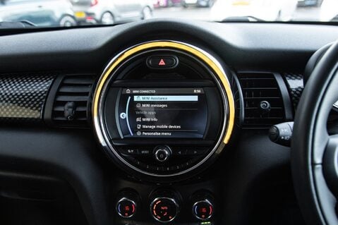 Mini Hatch COOPER S CLASSIC 25