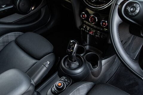 Mini Hatch COOPER S CLASSIC 31