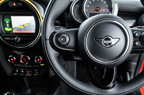 Mini Hatch COOPER S CLASSIC 19