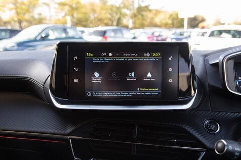 Peugeot 208 GT LINE 24