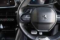 Peugeot 208 GT LINE 19