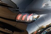 Peugeot 208 GT LINE 9