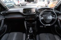 Peugeot 208 GT LINE 3