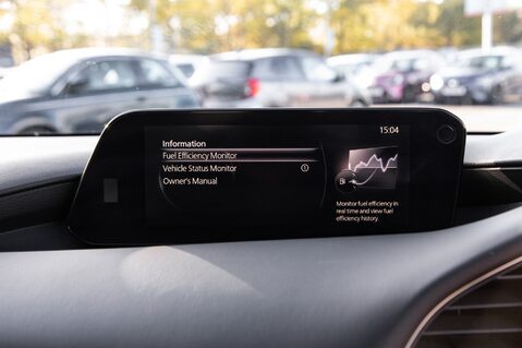 Mazda 3 GT SPORT TECH MHEV 27