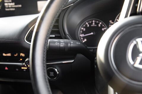 Mazda 3 GT SPORT TECH MHEV 18