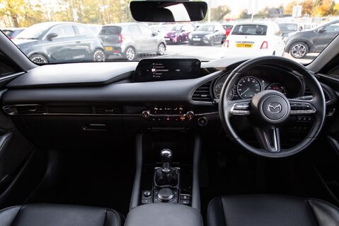 Mazda 3 GT SPORT TECH MHEV 3