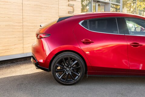 Mazda 3 GT SPORT TECH MHEV 7