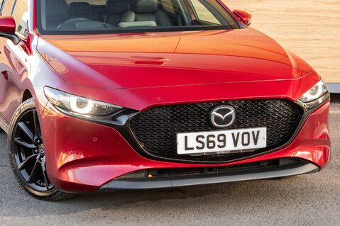 Mazda 3 GT SPORT TECH MHEV 11