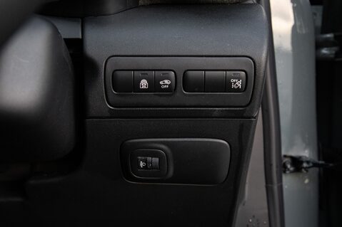 Citroen C3 Aircross PURETECH SHINE PLUS S/S EAT6 16