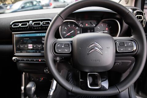 Citroen C3 Aircross PURETECH SHINE PLUS S/S EAT6 19