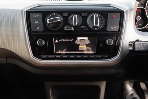 Volkswagen Up HIGH UP 26