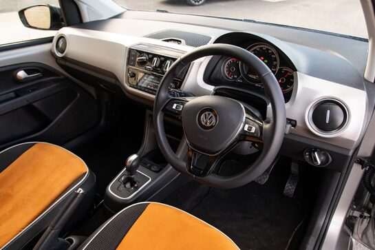 Volkswagen Up HIGH UP