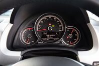 Volkswagen Up HIGH UP 15