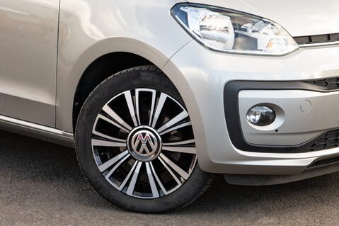 Volkswagen Up HIGH UP 10